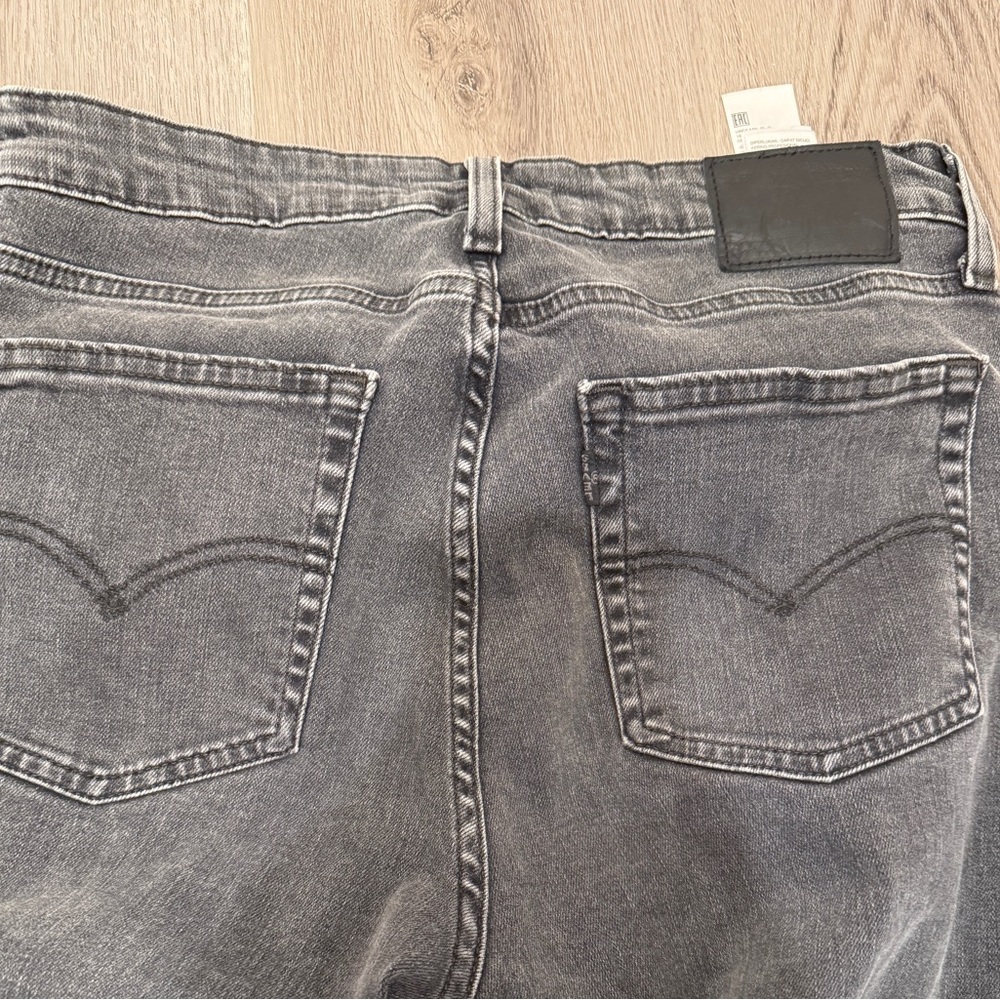 Levi’s Premium Women’s 725 High-Rise Bootcut Gray Jeans - Picture 2 of 4